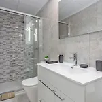 Апартаменты Playa Locos With Garage *