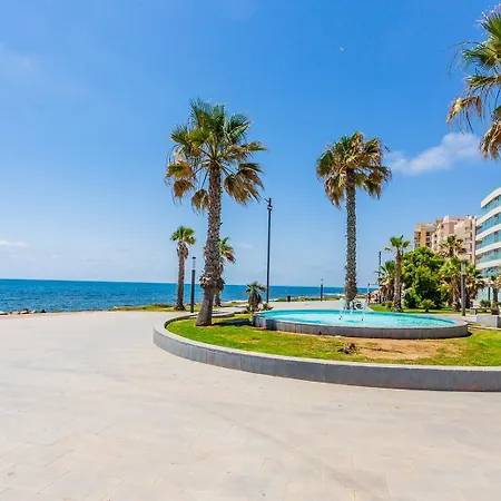 Playa Locos With Garage * Torrevieja