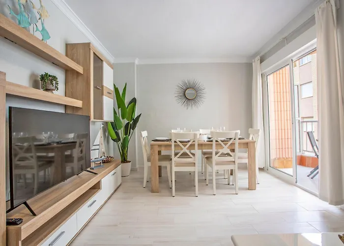 Playa Locos With Garage