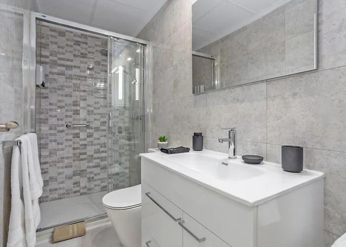 Apartman Playa Locos With Garage *